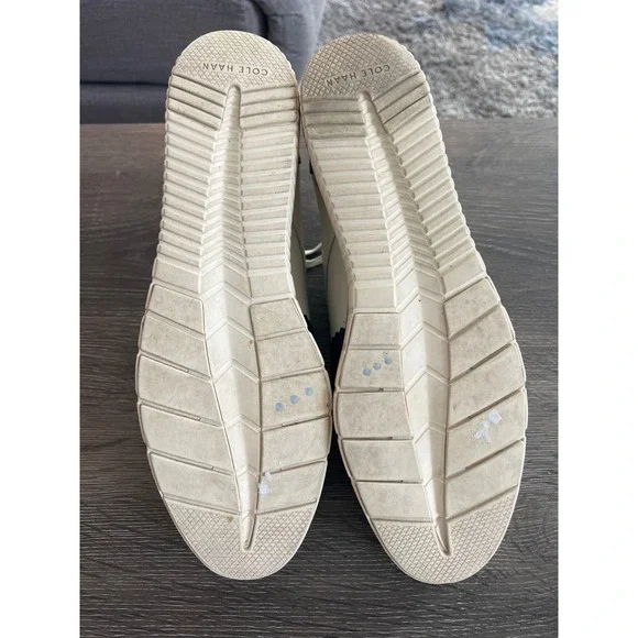 Cole Haan Women's Wingtip Oxford Shoes Navy & Ivory Leather 10B Preppy Retro - Picture 3 of 5